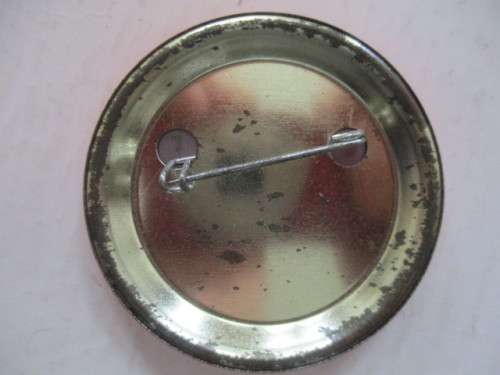VINTAGE LOVER METAL BADGE
