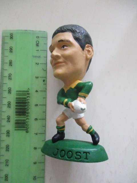 LOVELY VINTAGE - SMALL FIGURE - SPRINGBOKKE -  JOOST