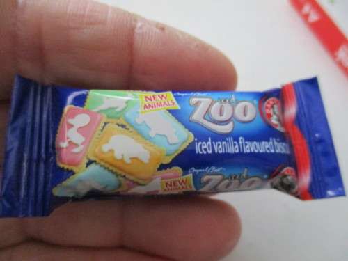 CHECKERS MINIS - ICED ZOO