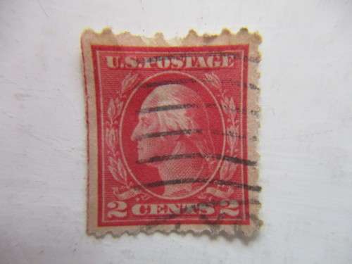 AMERICA GEORGE WASHINGON  2 USED STAMPS NOTE RED LINE ON SIDE OF STAMP