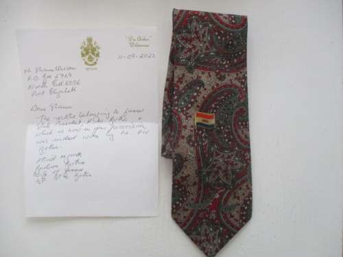 FORMER PRESIDENT P.W. BOTHA NECK TIE AND PIN AND LETTER