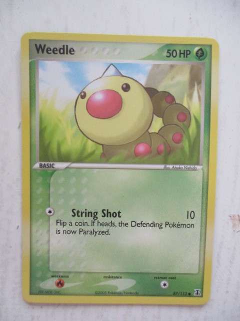 POKEMON TRADING CARDS -  2005 WEEDLE  - CARD IN MINT CONDITION