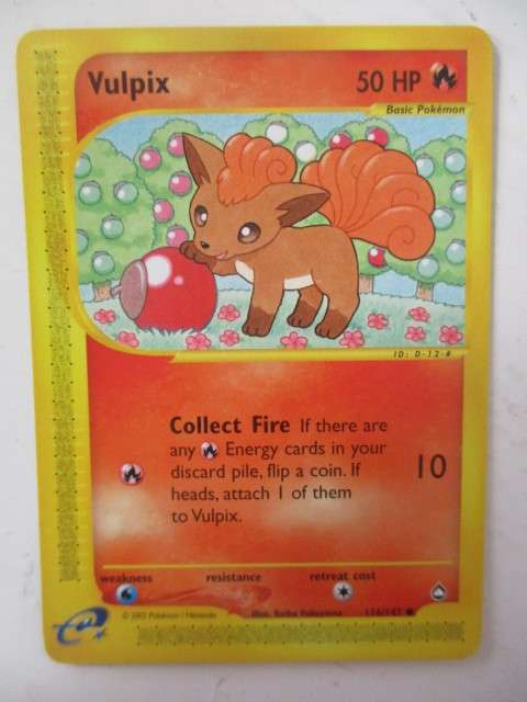 POKEMON TRADING CARD -  2002 -  VULPIX  - CARD IN MINT CONDITION