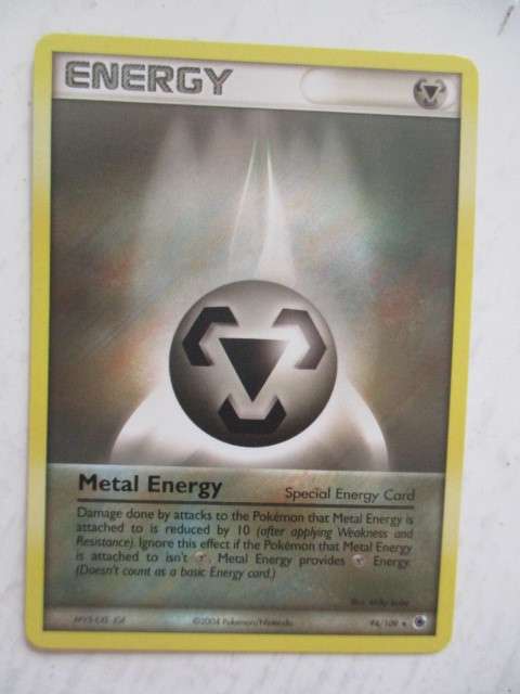 POKEMON TRADING CARD - ENERGY CARD METAL  2004 - CARD IN MINT CONDITION