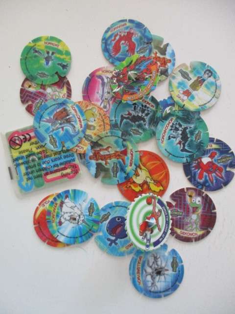 LOT OF DIGIMON TAZOS