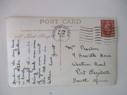 VINTAGE POSTCARD  WITH STAMP - ANN HATHAWAYS COTTAGE