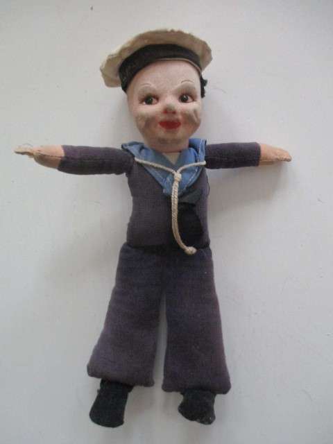 VINTAGE TO ANTIQUE SAILOR DOLL - NORAH  WELLINGS - RMS QUEEN MARY SHIP 1940`S