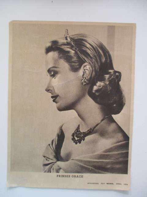 LOVELY VINTAGE PICTURE OF PRINCESS GRACE OF MONACO