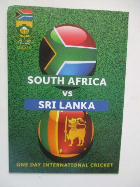 CRICKET TRADING CARDS - OUT CARDS AND SOUTH AFRICA VERSUS  LOT OF  15 CARDS