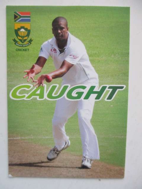 CRICKET TRADING CARDS - OUT CARDS AND SOUTH AFRICA VERSUS  LOT OF  15 CARDS