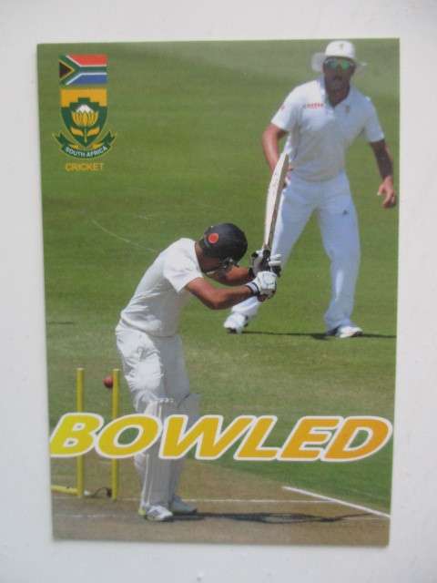 CRICKET TRADING CARDS - GRAEME SMITH FOIL CARD AND ACTION CARDS - LOT OF 6 CARDS