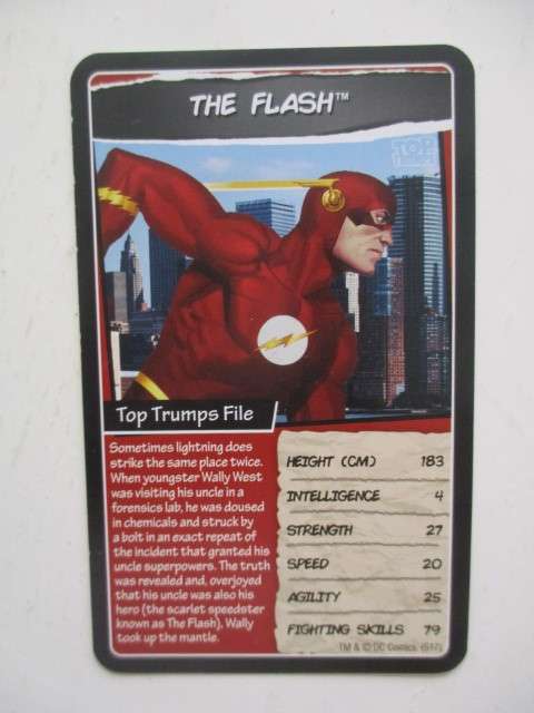 DC TOPPS HERO CARDS - THE FLASH- 2017