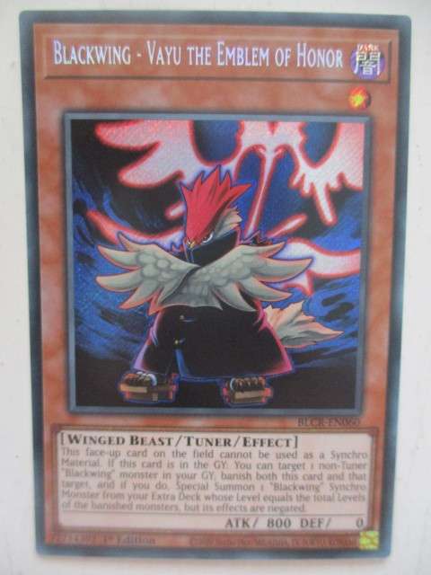 YU-GI-OH TRADING CARD - BLACKWING - VAYU THE EMBLEM OF HONOR - FOIL CARD / SHINY CARD