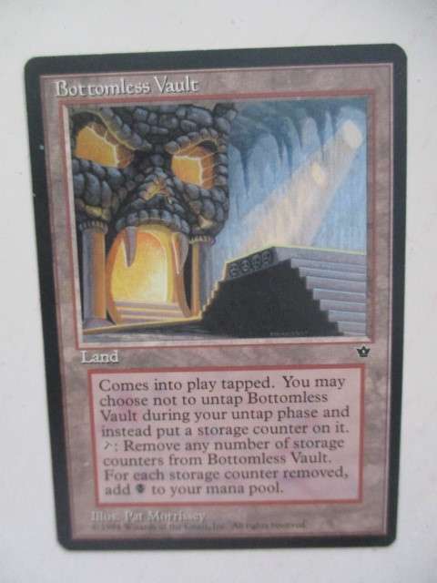 MAGIC THE GATHERING - BOTTOMLESS VAULT - CHRONICALS