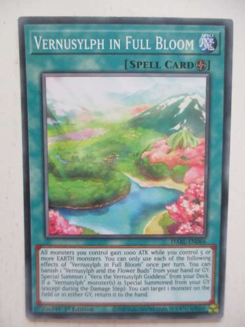 YU-GI-OH TRADING CARD - VERNUSYLPH IN FULL BLOOM
