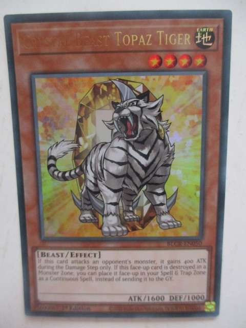 YU-GI-OH TRADING CARD - CRYSTAL BEAST TOPAZ TIGER / FOIL CARD - SHINY CARD