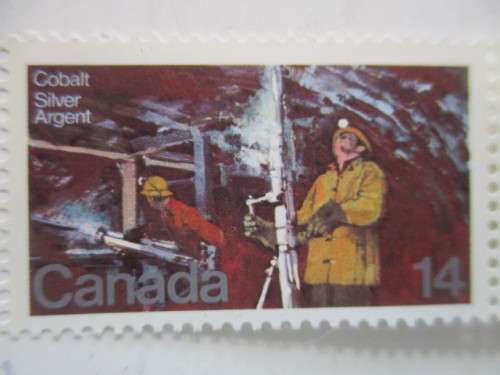 CANADA  TWO UNUESED STAMPS
