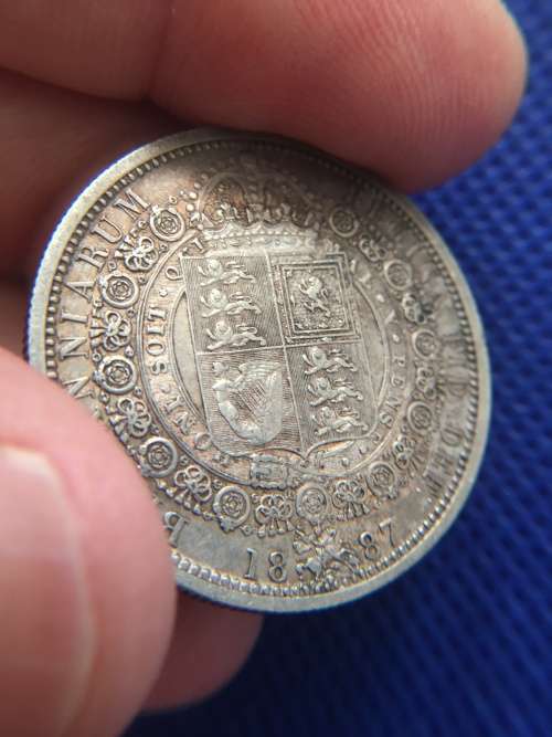Great Britain - Queen Victoria 2 Shillings Jubilee Head - 1887 - Beautiful Detailed Coin
