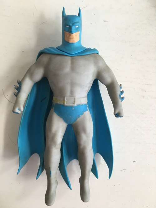 VINTAGE DC STRETCHY RUBBER  FIGURE - `` BATMAN``  WITH SERIAL NUMBER APP. 15 CM