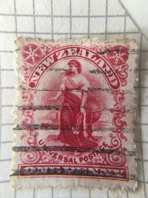 NEW ZEALAND ONE PENNY USED STAMP