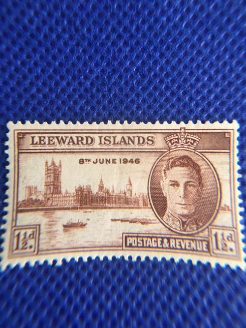 LEEWARD ISLANDS - KING GEORGE VI UNUSED STAMP