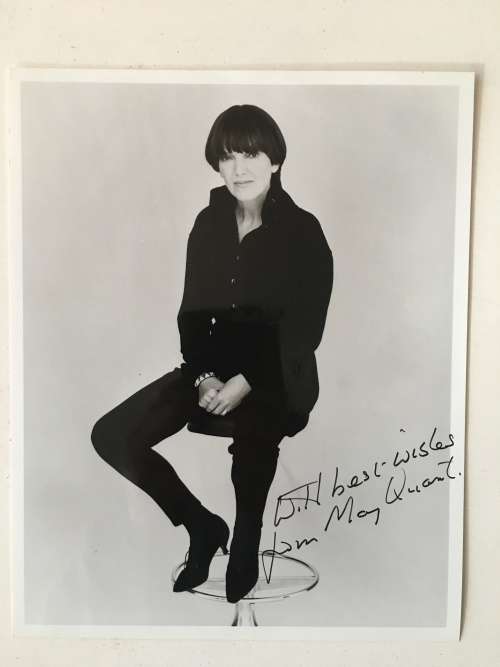 AUTOGRAPHED / SIGNED - MARY QUANT - FASHION DESIGNER AND MAKE UP  A4 SIZE