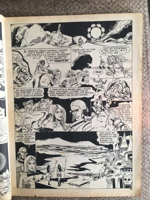 VINTAGE VAMPIRELLA  MAGAZINE - NO. 4 - 1969