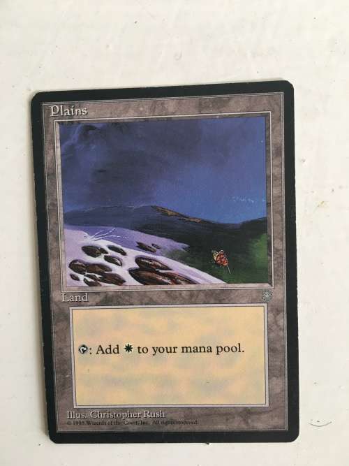 MAGIC THE GATHERING  TRADING CARDS - SET OF 4 PLAINS CARDS