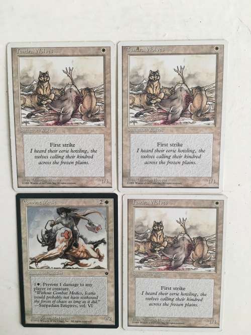 MAGIC THE GATHERING - TUNDRA WOLVES 3 CARDS AND ANOTHER  4 CARDS
