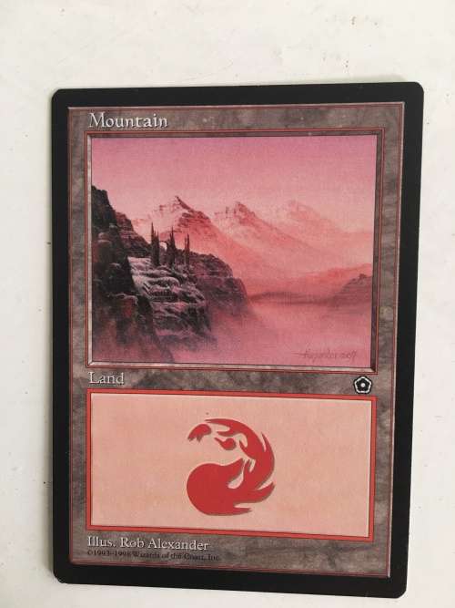 MAGIC THE GATHERING - CIRCLE OF PROTECTION RED X 3  AND ANOTHER