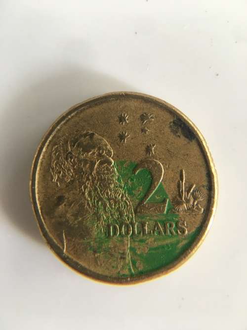 AUSTRALIA 3 COINS TWO 2 DOLLAR COINS AND ONE DOLLAR COIN -  2001 - 1988 - 2008