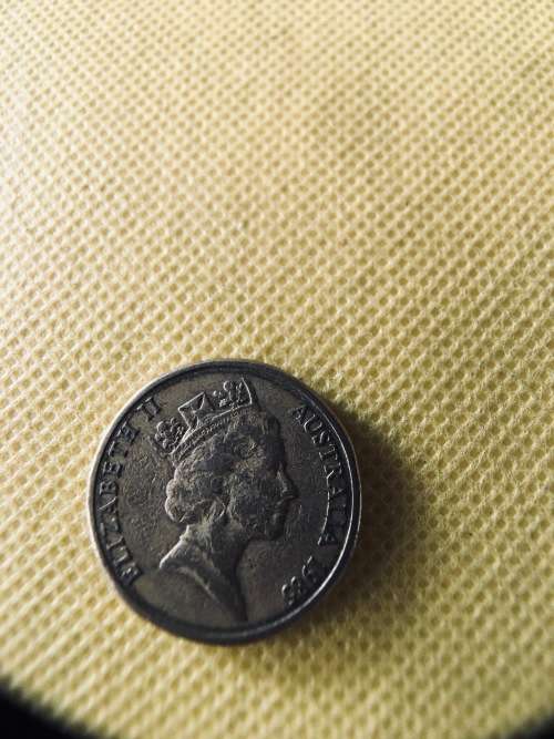 AUSTRALIA  1 DOLLAR COIN - 1985