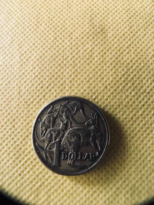 AUSTRALIA  1 DOLLAR COIN - 1985