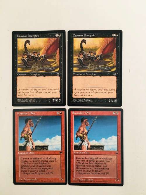 MAGIC THE GATHERING - 2 HALF SETS - DAKMOR SCORPION X 2 - BRASSCLAW ORCS X 2 - 4 CARDS