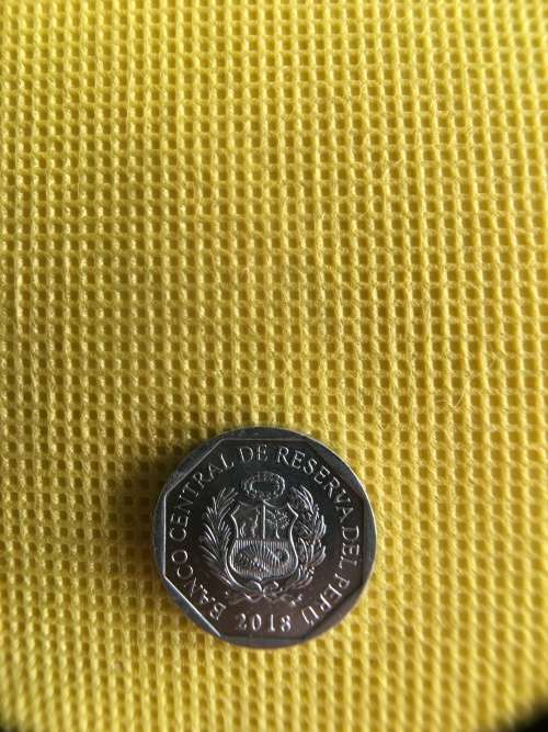 PERU 5 CENTIMOS COIN - 2018