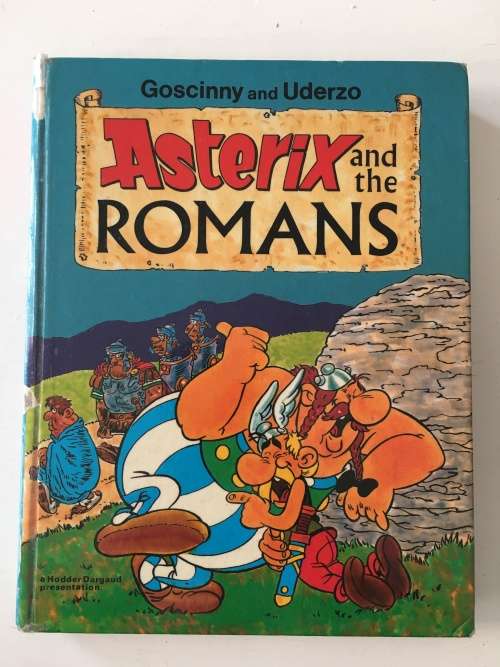 ASTERIX AND ROMANS - HARD COVER - THE OMNIBUS EDITION  - 1986 - PRINTED IN BELGIUM 24 X 18 1/2 CM