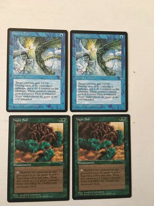MAGIC THE GATHERING - 2 HALF SETS - ESSENCE FLARE X 2 - NIGHT  SOIL X 2  - 4 CARDS