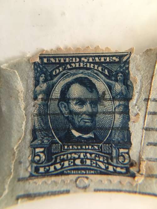 AMERICA USED PAIR OF ABRAHAM LINCOLN 5c STAMPS