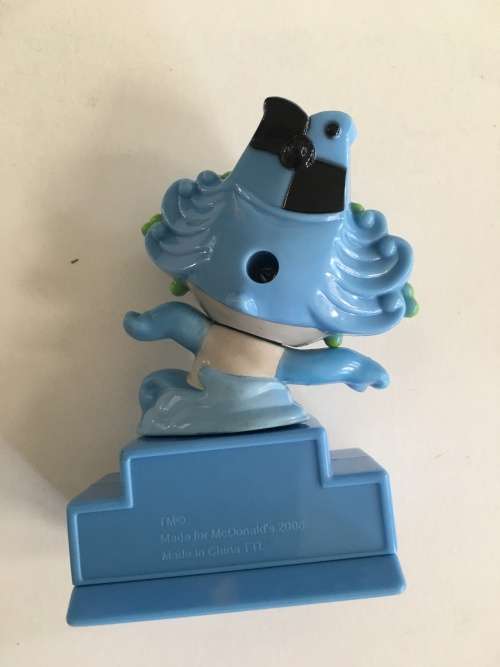 LOVELY CHINA - CARTOON FIGURE TO CELEBRATE THE BEIJING OLYMPICS  MC DONALDS