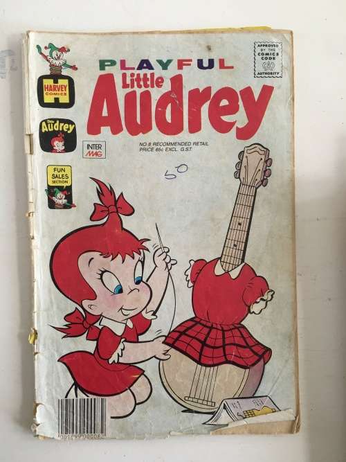 HARVEY COMICS - PLAYFUL LITTLE AUDREY - NO. 8  - 1986