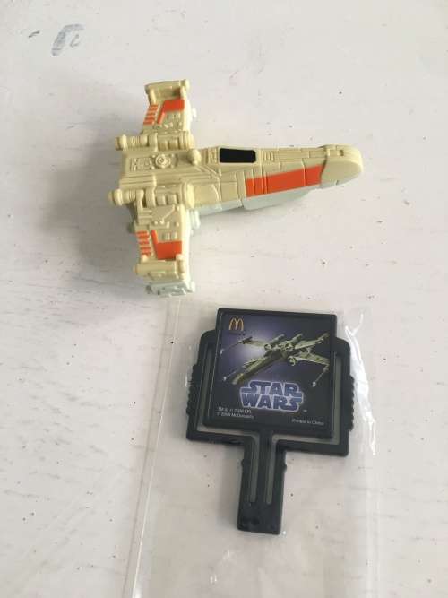 LOVELY MC DONALDS HAPPY MEAL STAR WARS - THE CLONE WARS - FIGHTER PLANE 2008