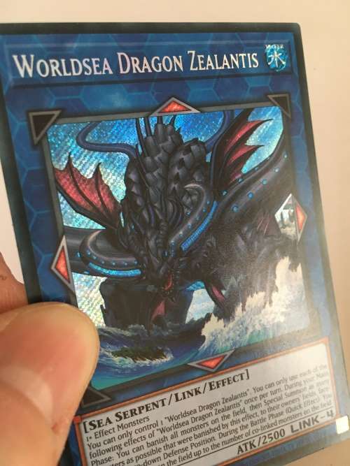 YU-GI-OH TRADING CARD - FOIL CARD / SHINY CARD - WORLDSEA DRAGON ZEALANTIS