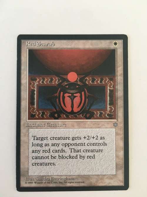 MAGIC THE GATHERING - 2 HALF SETS - PEARLED UNICORN X 2 - RED SCARAB X 2