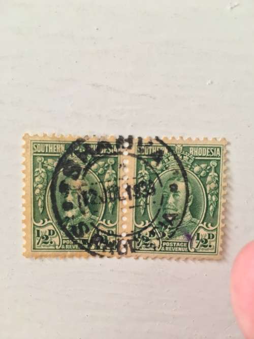 SOUTHERN RHODESIA USED PAIR OF STAMPS