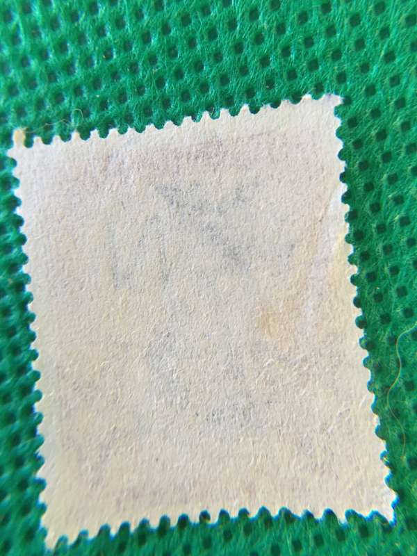 NEW ZEALAND USED STAMP QUEEN ELIZABETH