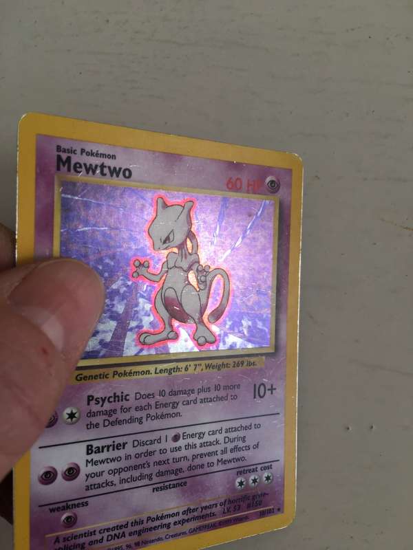 VINTAGE POKEMON TRADING CARD - MEWTWO -   REVERSE HOLOGRAPHIC CARD