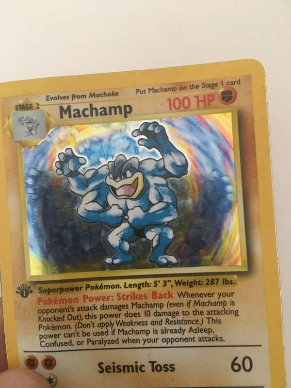 VINTAGE POKEMON TRADING CARD /  MACHAMP / HOLOGRAPHIC  SHINY CARD