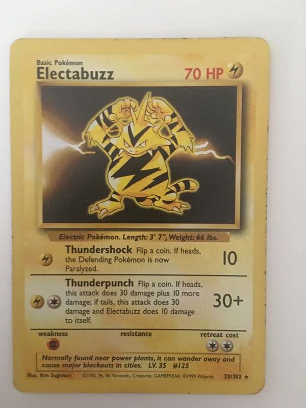 VINTAGE POKEMON TRADING CARD - ELECTABUZZ