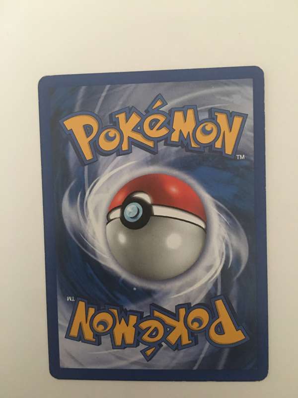 VINTAGE POKEMON TRADING CARD - SHELLDER