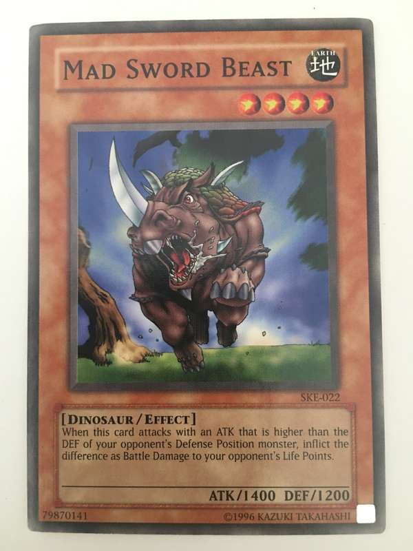YU-GI-OH TRADING CARD - MAD SWORD BEAST